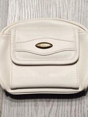 Liz Claiborne White Crossbody Bag with Front Pocket